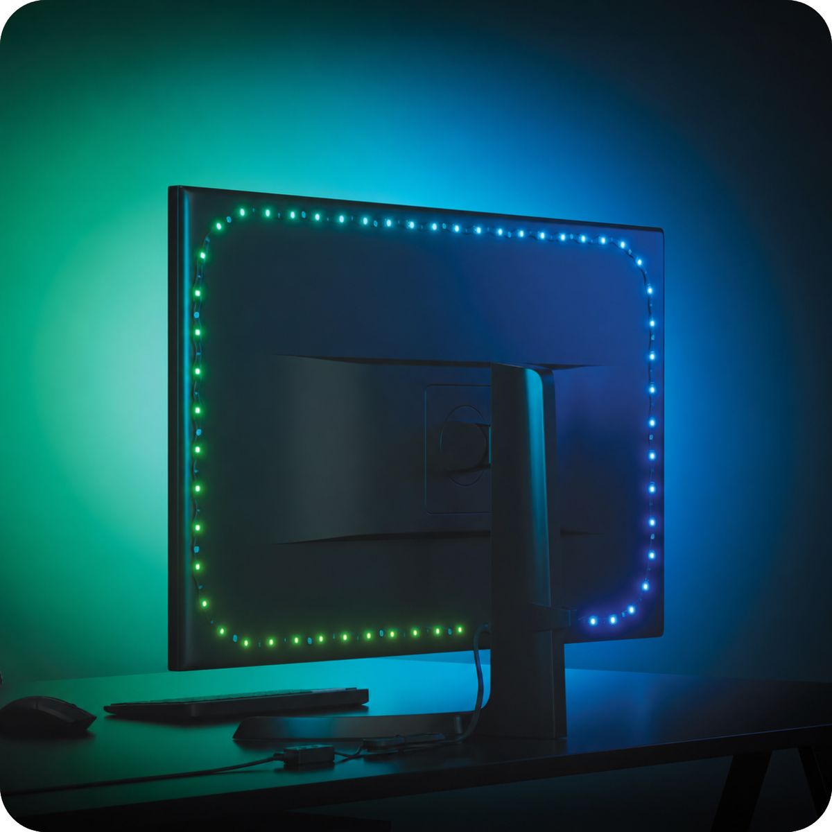 「Nanoleaf PCスクリーンミラーライトストリップ」はPCモニターの背面に取り付けて使う