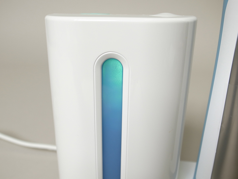 ボタンを押すと開始。うっすら光が見える