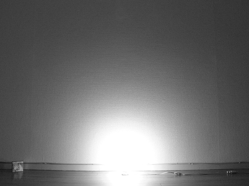 <font color="navy" size="2"><b>【白熱電球：40W】<br></b>光の広がり方は60Wのものと同じ</font>