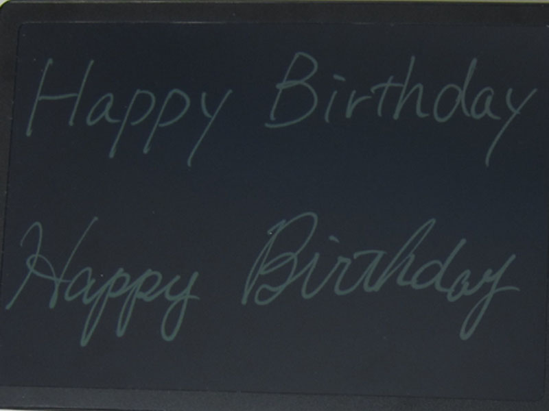 アルファベットは筆記体のほうが書きやすい