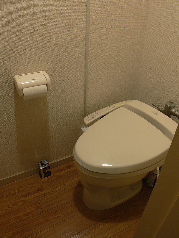 <b>第12位</b><br>アイリスオーヤマ「エコルクス　スリムタイプ　6.3W」