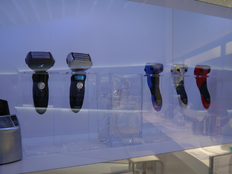 メンズシェーバーの製品群も展示