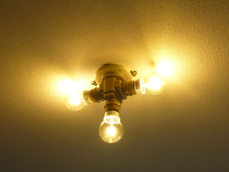 クリアLED電球を使った例