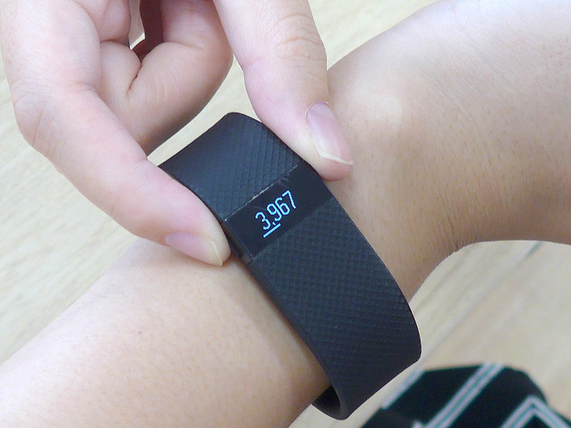 ボタンを押すごとに表示が変わる。次に出るのは歩数