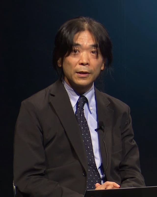 司会・進行を勤めた国際大学GLOCOM 准教授・主幹研究員の豊福晋平氏