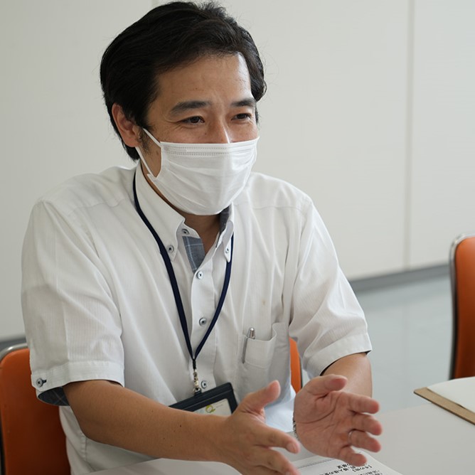 山中氏
