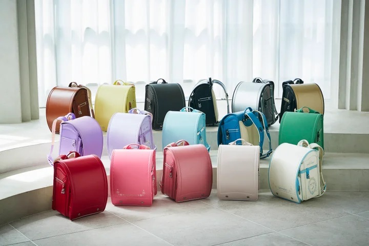 「軽さ」「豊富なデザイン×カラー」が特長の、セイバン2026年度入学向けモデル