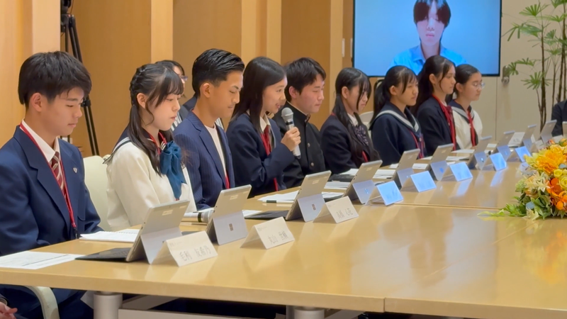 政策提言の様子（出典：東京都子供政策連携室）