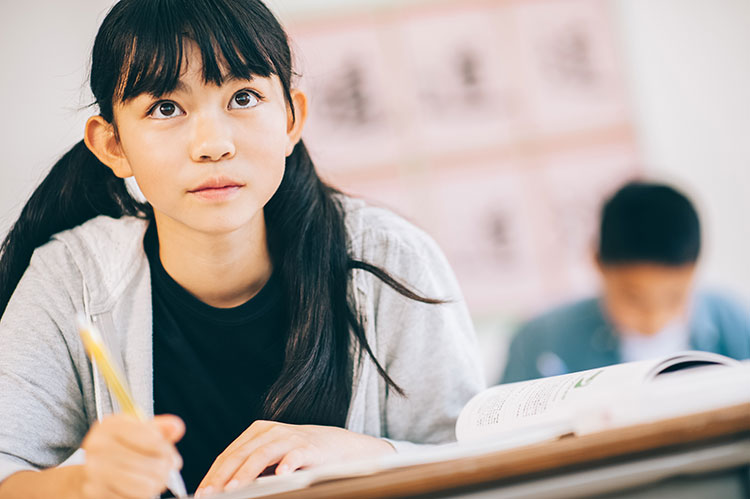 「ニフティキッズ」が、小中学生を中心とした子供たちを対象とした「勉強」に関するアンケートの調査結果を発表