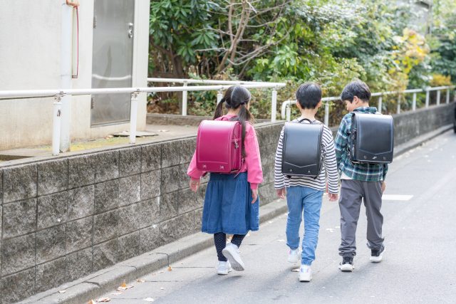 株式会社ミマモルメが、入退館管理システム「いきいきミマモルメ」を大阪市立小学校の「いきいき」活動室で運用開始