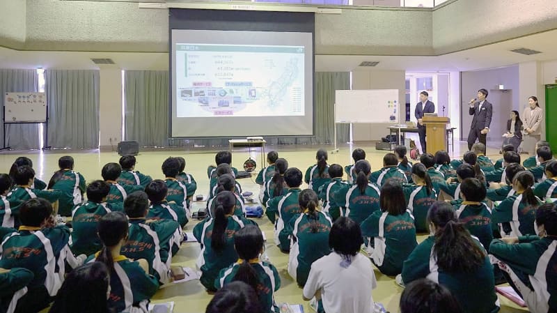 ソニー株式会社エンタープライズソリューション事業部が、FeliCaとキャッシュレス決済の出張授業を希望する首都圏の中学校を募集