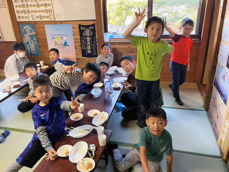 過去の富士山チャレンジツアーの様子