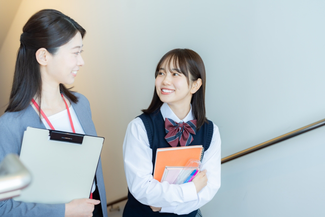 ベネッセ教育総合研究所と東京大学社会科学研究所が、小学1年生から高校3年生・約2万組を対象にした10年間の継続調査から「子供たちのなりたい職業」のランキングを発表