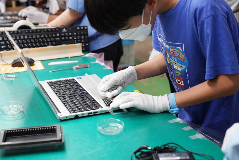 マウスコンピューターのスタッフが先生となるので安心