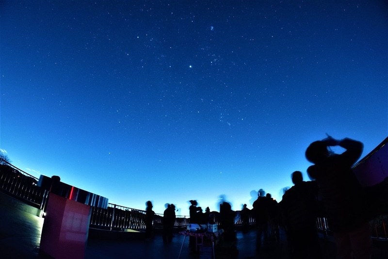 星空観賞会（画像提供：西武鉄道）