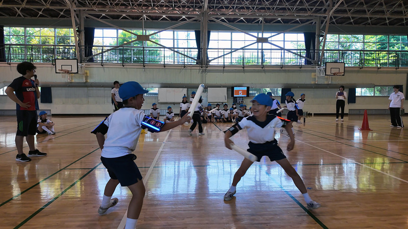 白熱したチャンバラ勝負