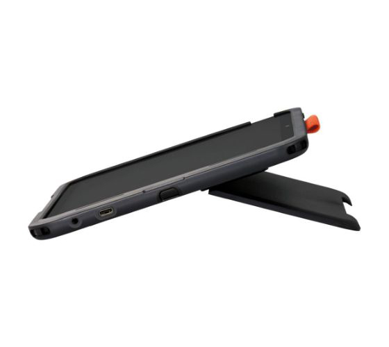 ケース単体で利用するときは、角度を自由に調節できる