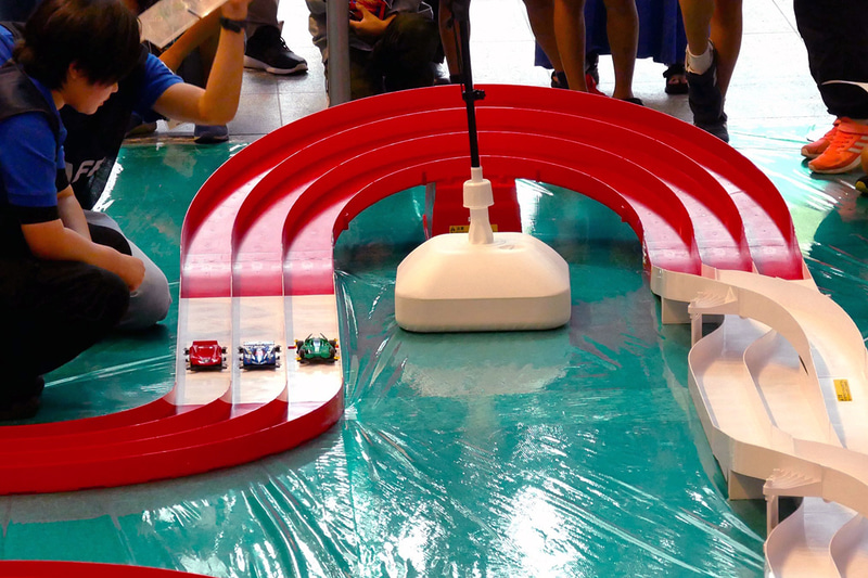 レースでタイムを競う