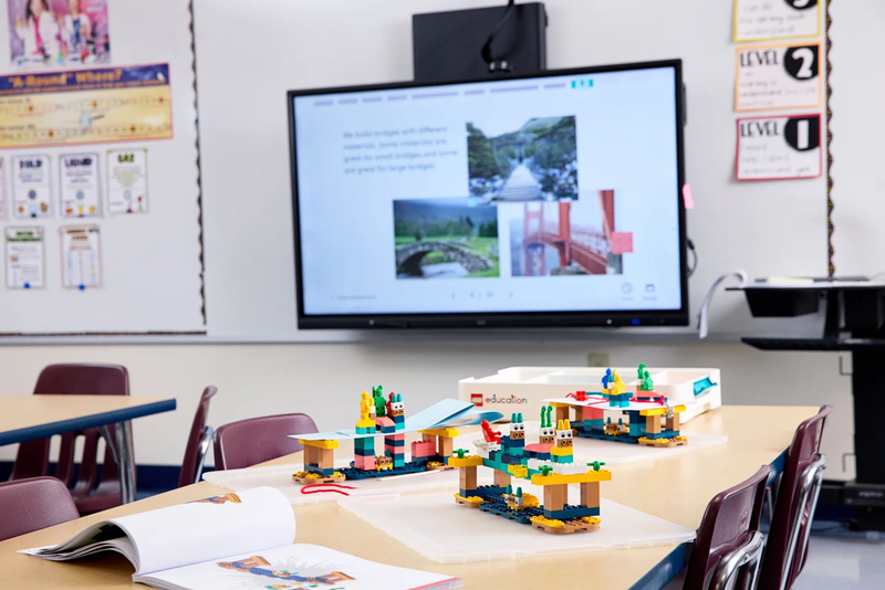 4人グループでのグループワークのイメージ