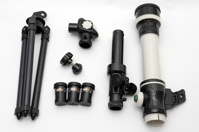 望遠鏡のパーツ