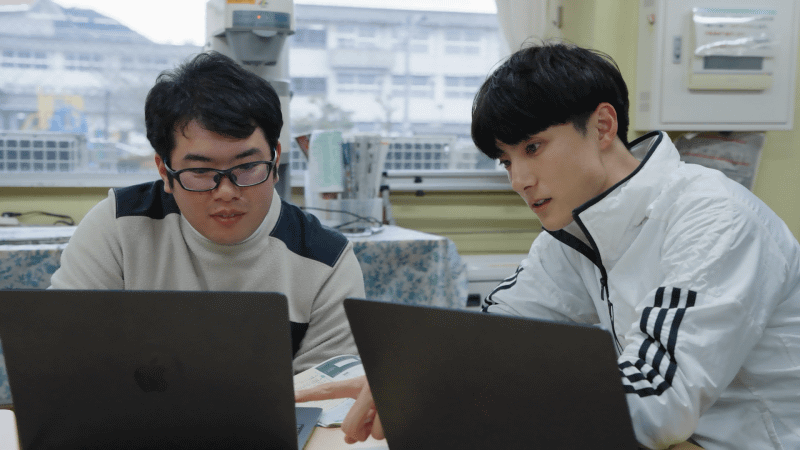 9月からの本格活用にむけて、各学校の情報主任に先行導入