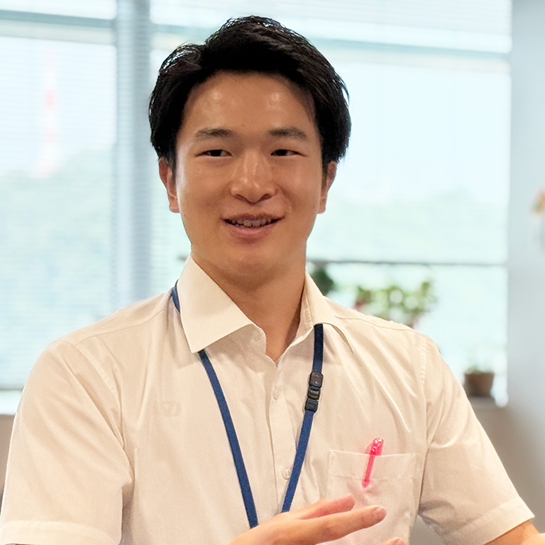 岐阜市立長良西小学校　情報主任 西尾柊也先生