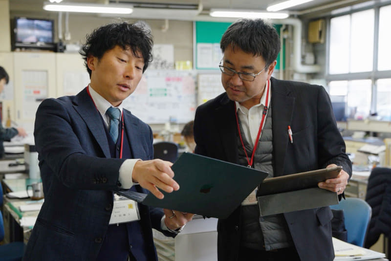 岐阜市、校務パソコンとして「MacBook Air」を採用