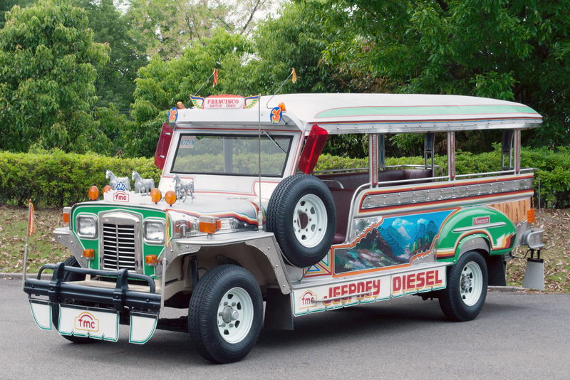 ジープニー（乗り合いタクシーの一種）