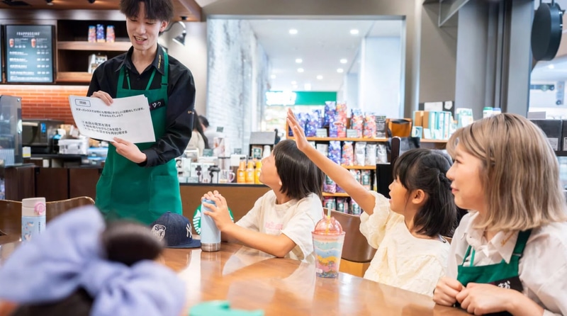 スターバックス コーヒー ジャパン 株式会社が、体験機会提供プログラム「ハミングバード プログラム」の一環として、店舗での体験提供を8月1日（金）より開始