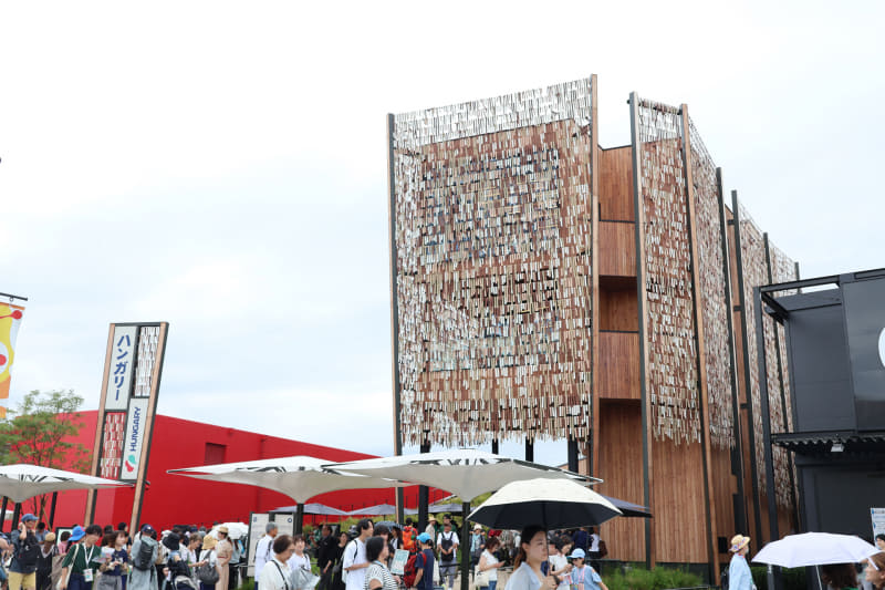 ハンガリーの草原をイメージした「ハンガリーパビリオン」