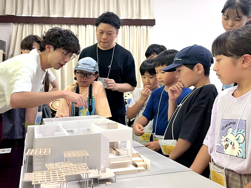 デザイン・ワークショップの様子