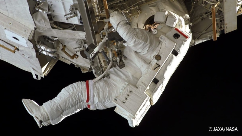 ISSにおける船外活動の様子