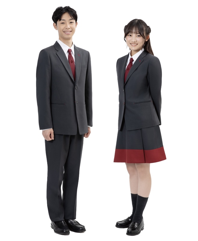 コシノジュンコ氏がデザインした新制服をN高等学校・S高等学校・R高等学校、N中等部に導入