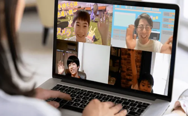 「みらいいアカデミア」の専属コーチが子供たちをサポート