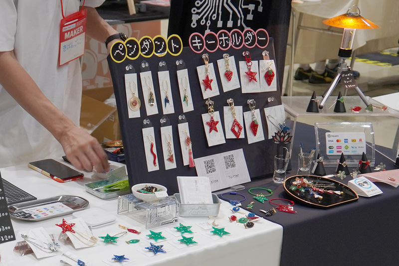 お魚基板のアクセサリー