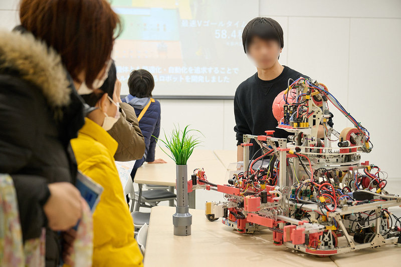 昨年度のサークルブースの様子（出典：東京大学工学部丁友会）