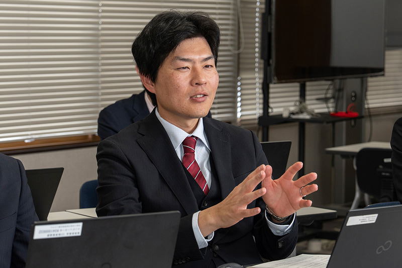 京都府教育庁指導部 教育DX推進課 推進係 兼 京都府デジタル学習支援センター 指導主事兼係長 藤田一寿氏