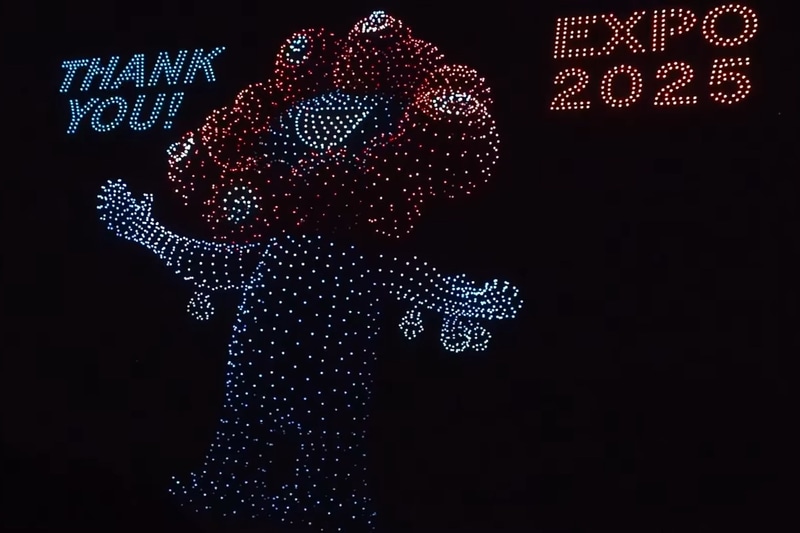 最後のサプライズとしてミャクミャクが登場。最後に消えたミャクミャクを見た来場者からは「泣けるー」の声が