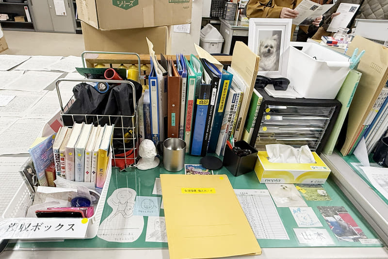 15年前の職員室を再現した体験型特別展示「あの職員室」（撮影：編集部）