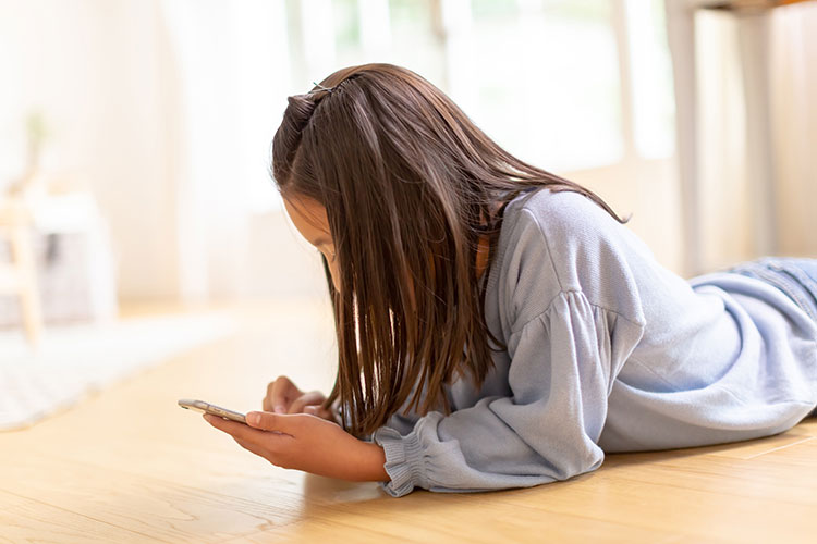 ニフティ株式会社が、同社が運営する子供向けサイト「ニフティキッズ」で実施した「ネッ友」に関する調査結果を発表（出典：ニフティ株式会社、以下同じく）