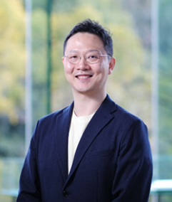 ベネッセ高等学院 学院長・中等部 学院長の上木原孝伸氏（出典：株式会社ベネッセコーポレーション）