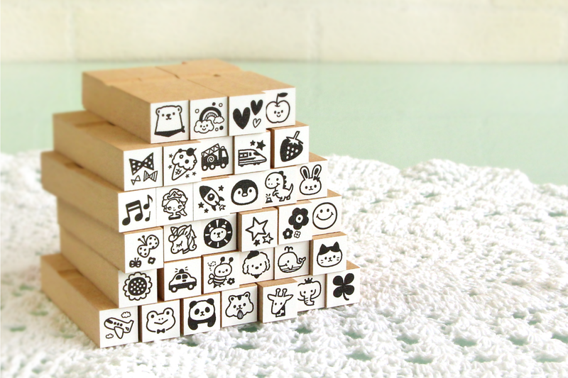 イラストスタンプは、合計で40種類