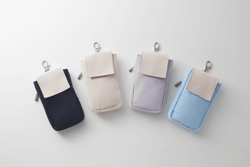 購入特典の「おなまえチャーム＆ミニポーチセット」