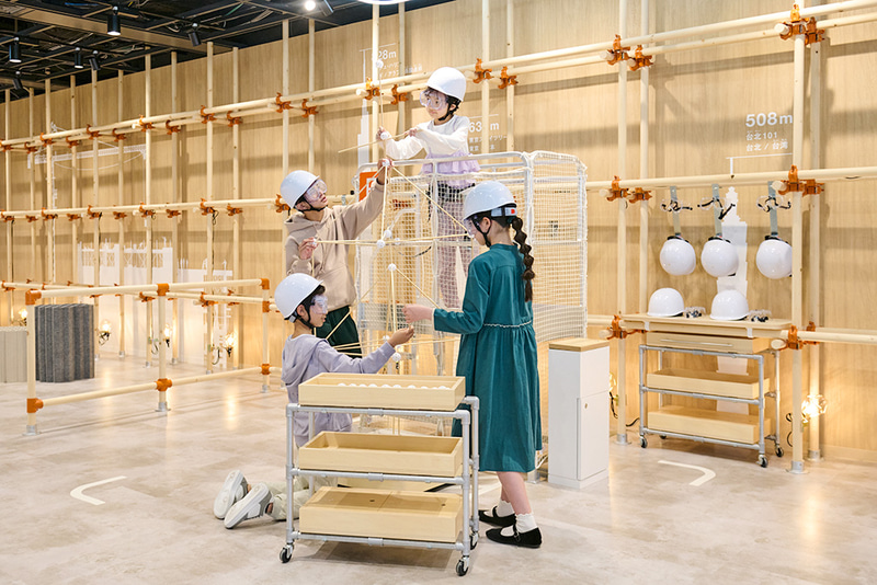 2メートルタワー建築