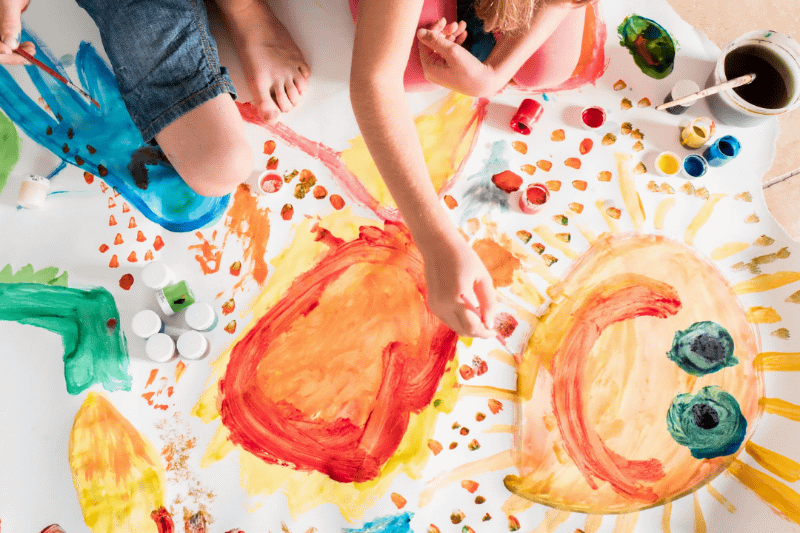 仲間と協力して1つの目標に向かう経験を通じて、協調性やコミュニケーションスキルを育む