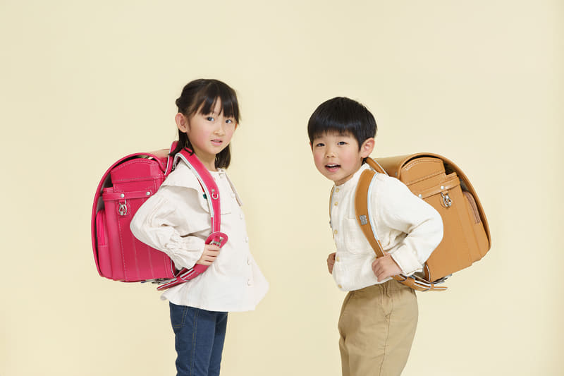 試着イメージ（チェリーピンクとライトキャメル）