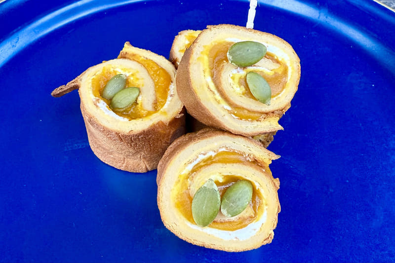 「かぼちゃロール」300円（税込）