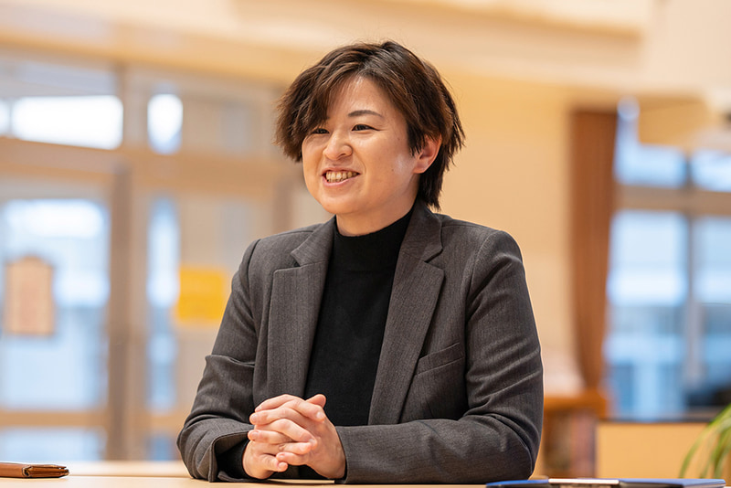 亀岡市立亀岡川東学園 数学科 教諭 瀬野麻利衣氏