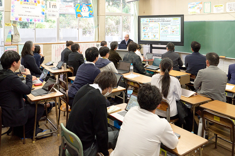安藤氏によるバイブコーディングのセッション