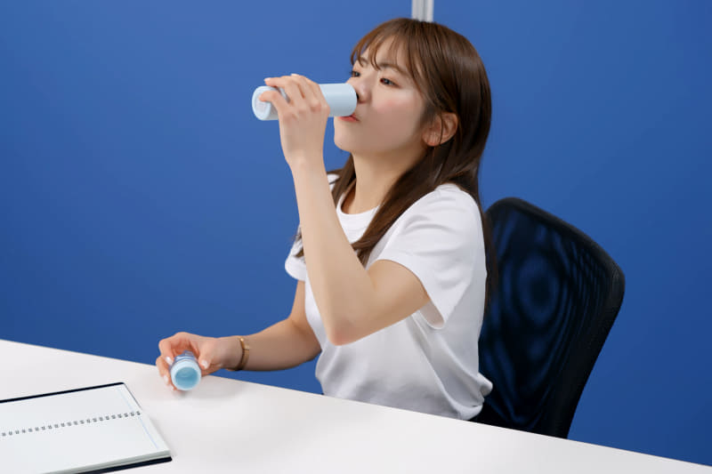 氷のうを取り外せば、容量140mlのマグボトルとして使用可能